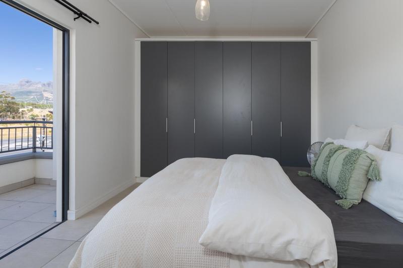 1 Bedroom Property for Sale in The Huntsman Western Cape